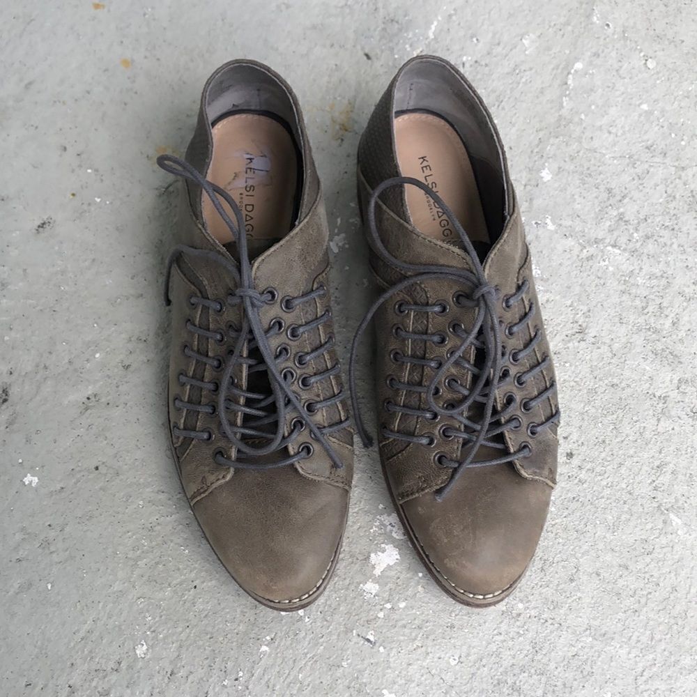 Kelsi Dagger oxford’s